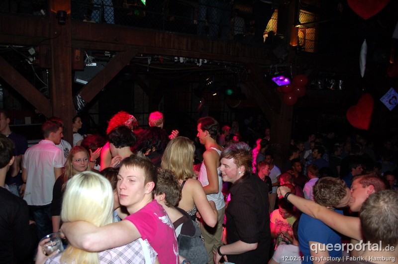 Gay Factory (104)