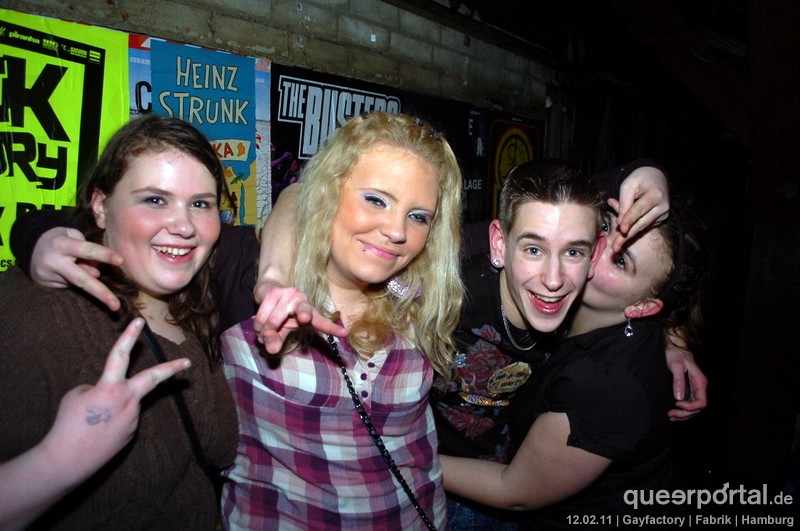 Gay Factory (26)