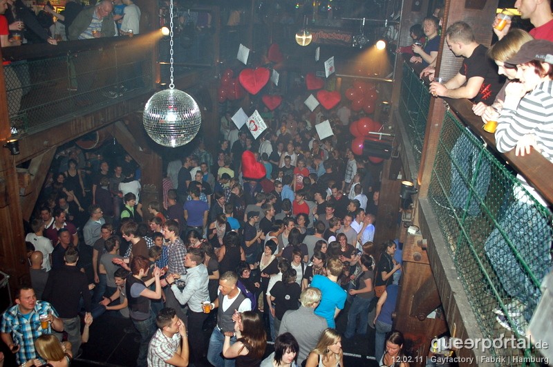 Gay Factory (30)