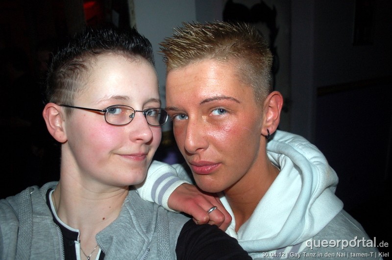 Gay Tanz (26)